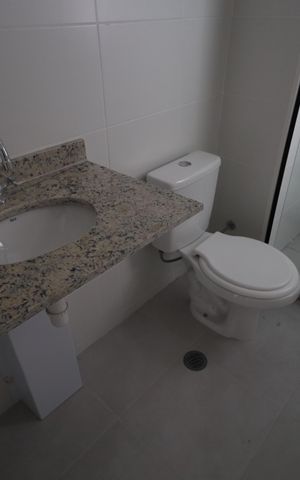Apartamento à venda com 49m², 2 quartos e 1 vagaBanheiro da Suíte 1