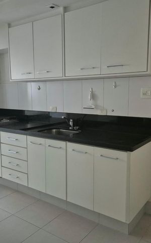 Apartamento à venda com 104m², 3 quartos e 1 vaga Apartamento à venda com 104m², 3 quartos e 1 vagaCozinha