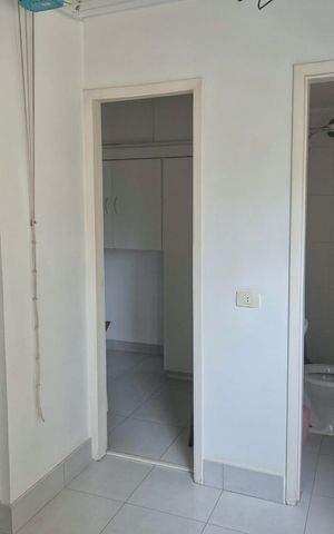 Apartamento à venda com 104m², 3 quartos e 1 vaga Apartamento à venda com 104m², 3 quartos e 1 vagaÁrea de serviço