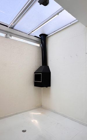 Apartamento para alugar com 77m², 2 quartos e 1 vaga Apartamento para alugar com 77m², 2 quartos e 1 vagaÁrea de Serviço