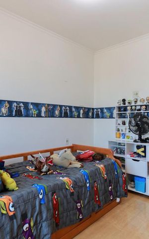 Apartamento à venda com 270m², 3 quartos e 4 vagas Apartamento à venda com 270m², 3 quartos e 4 vagasSuíte 2