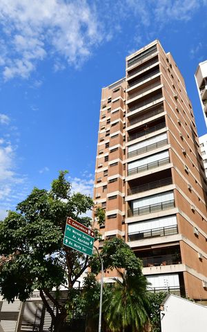 Apartamento à venda com 236m², 3 quartos e 2 vagasFachada do Prédio