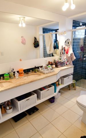 Apartamento à venda com 236m², 3 quartos e 2 vagasBanheiro Suíte