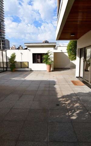 Apartamento à venda com 236m², 3 quartos e 2 vagasÁrea comum