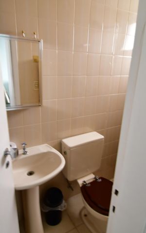 Apartamento à venda com 236m², 3 quartos e 2 vagasBanheiro de serviço