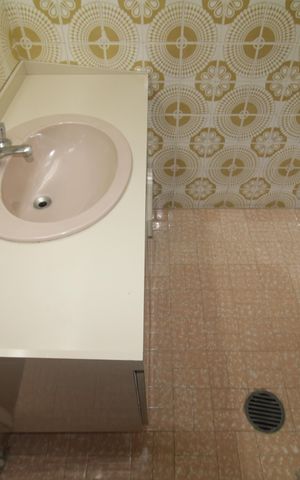Casa para alugar com 165m², 3 quartos e 3 vagasBanheiro