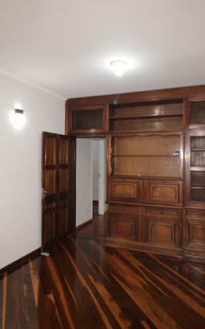 Casa para alugar com 165m², 3 quartos e 3 vagasSala