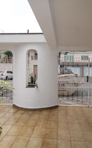 Casa para alugar com 165m², 3 quartos e 3 vagasGaragem