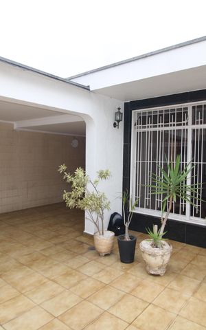 Casa para alugar com 165m², 3 quartos e 3 vagasGaragem