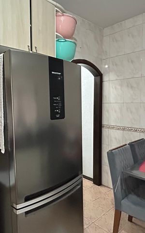 Casa à venda com 212m², 3 quartos e 2 vagas Casa à venda com 212m², 3 quartos e 2 vagasCozinha