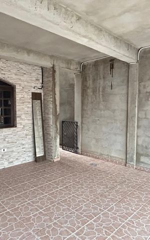 Casa à venda com 212m², 3 quartos e 2 vagas Casa à venda com 212m², 3 quartos e 2 vagasGaragem