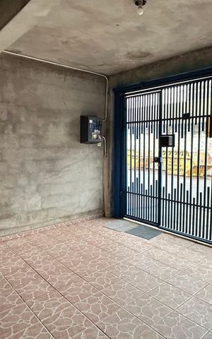 Casa à venda com 212m², 3 quartos e 2 vagas Casa à venda com 212m², 3 quartos e 2 vagasGaragem