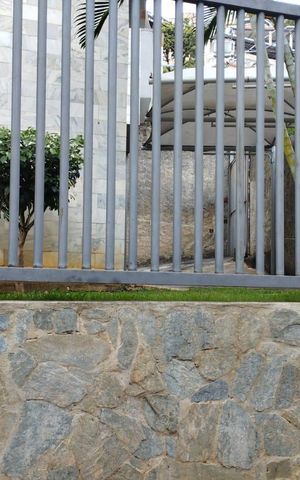Apartamento à venda com 90m², 3 quartos e 1 vaga Apartamento à venda com 90m², 3 quartos e 1 vagaplaca instalda DUXZ-529