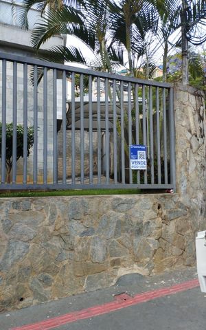 Apartamento à venda com 90m², 3 quartos e 1 vaga Apartamento à venda com 90m², 3 quartos e 1 vagaplaca instalda DUXZ-529