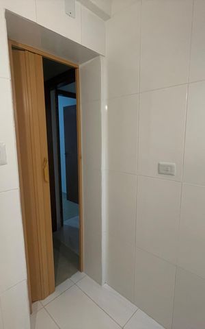 Apartamento para alugar com 100m², 2 quartos e 1 vaga Apartamento para alugar com 100m², 2 quartos e 1 vagaBanheiro da Suíte
