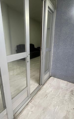 Apartamento para alugar com 100m², 2 quartos e 1 vaga Apartamento para alugar com 100m², 2 quartos e 1 vagaSacada da Sala