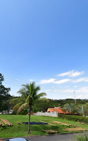 Casa de condomínio à venda com 300m², 3 quartos e 4 vagasVista da Sacada