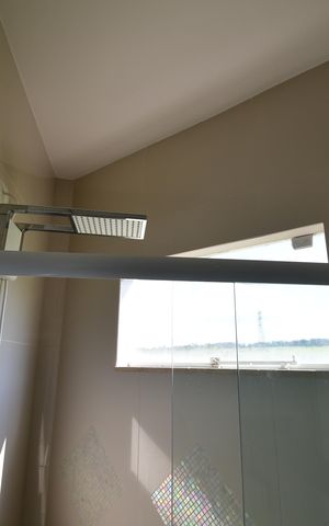 Casa de condomínio à venda com 300m², 3 quartos e 4 vagasBanheiro Suíte