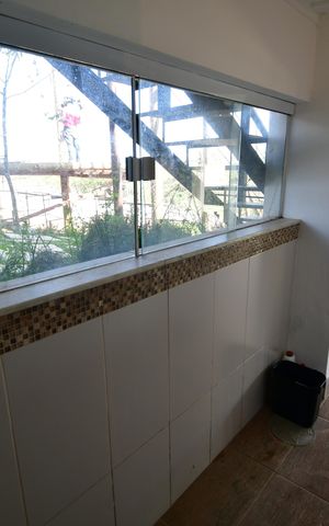 Casa de condomínio à venda com 300m², 3 quartos e 4 vagasÁrea de Serviço