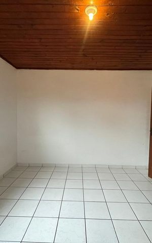 Casa para alugar com 125m², 2 quartos e 1 vaga