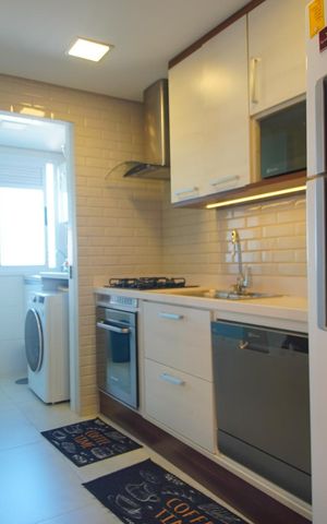 Apartamento à venda com 73m², 2 quartos e 2 vagasCozinha