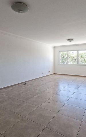 Casa à venda com 330m², 5 quartos e 4 vagas