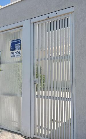 Casa à venda com 330m², 5 quartos e 4 vagas