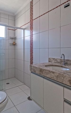 Casa à venda com 330m², 5 quartos e 4 vagas