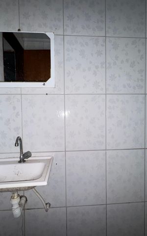 Casa para alugar com 60m², 3 quartos e sem vaga Casa para alugar com 60m², 3 quartos e sem vagaCasa 2 - Banheiro social