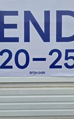 Apartamento à venda com 152m², 3 quartos e 2 vagas Apartamento à venda com 152m², 3 quartos e 2 vagasFachada