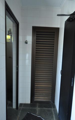 Casa para alugar com 500m², 4 quartos e 4 vagasSauna e banheiros