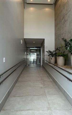 Apartamento para alugar com 112m², 2 quartos e 1 vaga Apartamento para alugar com 112m², 2 quartos e 1 vagaHall de entrada