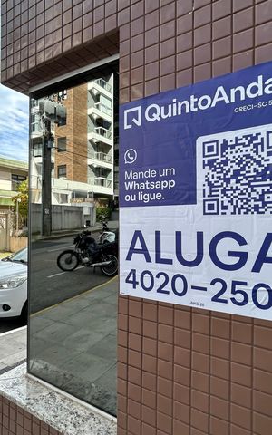 Apartamento para alugar com 112m², 2 quartos e 1 vaga Apartamento para alugar com 112m², 2 quartos e 1 vagaPlaca