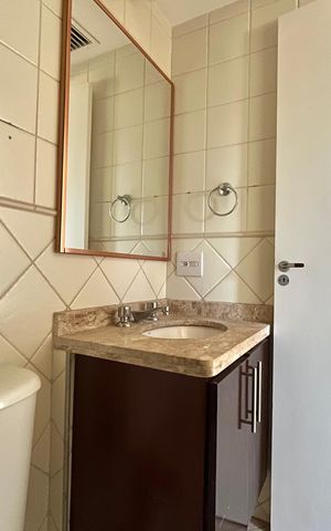 Apartamento para alugar com 60m², 2 quartos e 1 vaga Apartamento para alugar com 60m², 2 quartos e 1 vagaBanheiro Corredor