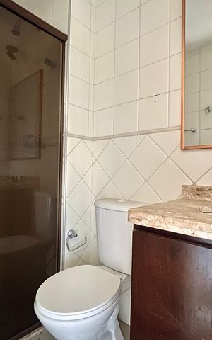Apartamento para alugar com 60m², 2 quartos e 1 vaga Apartamento para alugar com 60m², 2 quartos e 1 vagaBanheiro Corredor