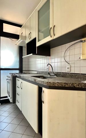 Apartamento para alugar com 60m², 2 quartos e 1 vaga Apartamento para alugar com 60m², 2 quartos e 1 vagaCozinha