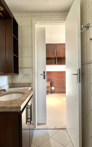 Apartamento para alugar com 60m², 2 quartos e 1 vaga Apartamento para alugar com 60m², 2 quartos e 1 vagaBanheiro da Suíte