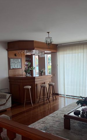 Casa para alugar com 777m², 5 quartos e 6 vagas Casa para alugar com 777m², 5 quartos e 6 vagasSala