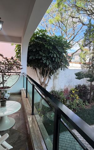 Casa para alugar com 777m², 5 quartos e 6 vagas Casa para alugar com 777m², 5 quartos e 6 vagasVaranda