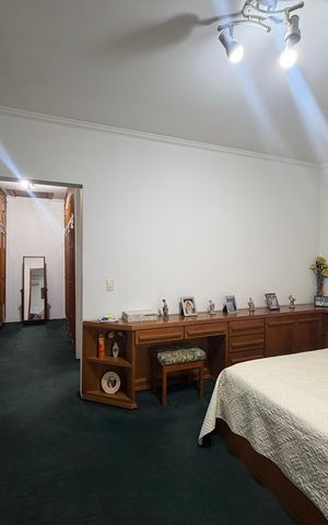 Casa para alugar com 777m², 5 quartos e 6 vagas Casa para alugar com 777m², 5 quartos e 6 vagasQuarto