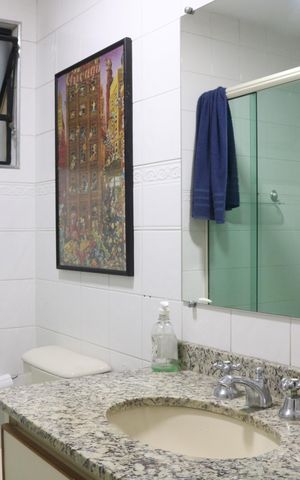 Apartamento à venda com 105m², 2 quartos e 2 vagasBanheiro 2