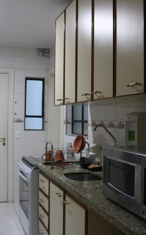 Apartamento à venda com 105m², 2 quartos e 2 vagasCozinha