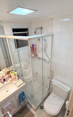 Apartamento à venda com 107m², 3 quartos e 2 vagas Apartamento à venda com 107m², 3 quartos e 2 vagasBanheiro