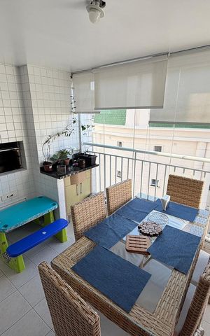 Apartamento à venda com 107m², 3 quartos e 2 vagas Apartamento à venda com 107m², 3 quartos e 2 vagasVaranda