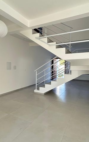 Casa para alugar com 125m², 3 quartos e 2 vagas Casa para alugar com 125m², 3 quartos e 2 vagasSala