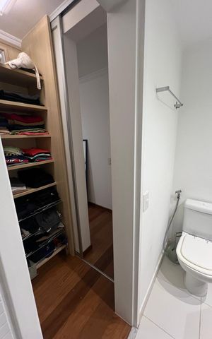 Apartamento à venda com 74m², 2 quartos e 1 vaga Apartamento à venda com 74m², 2 quartos e 1 vagaBanheiro