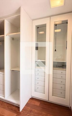 Apartamento à venda com 260m², 2 quartos e 3 vagas