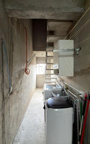 Casa à venda com 250m², 3 quartos e 1 vaga Casa à venda com 250m², 3 quartos e 1 vagaÁrea de Serviço casa 2