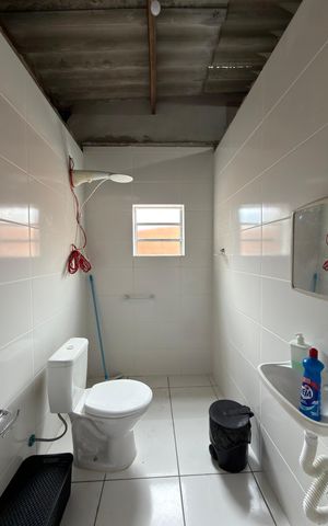 Casa à venda com 250m², 3 quartos e 1 vaga Casa à venda com 250m², 3 quartos e 1 vagaBanheiro casa 3