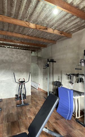 Casa à venda com 250m², 3 quartos e 1 vaga Casa à venda com 250m², 3 quartos e 1 vagaSala casa 3